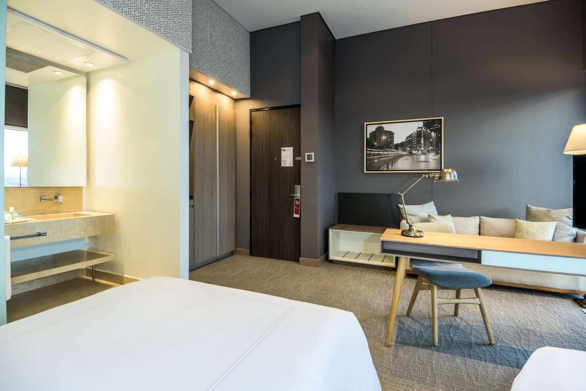 Nh Collection Terra 100 Royal Hotel Bogotá